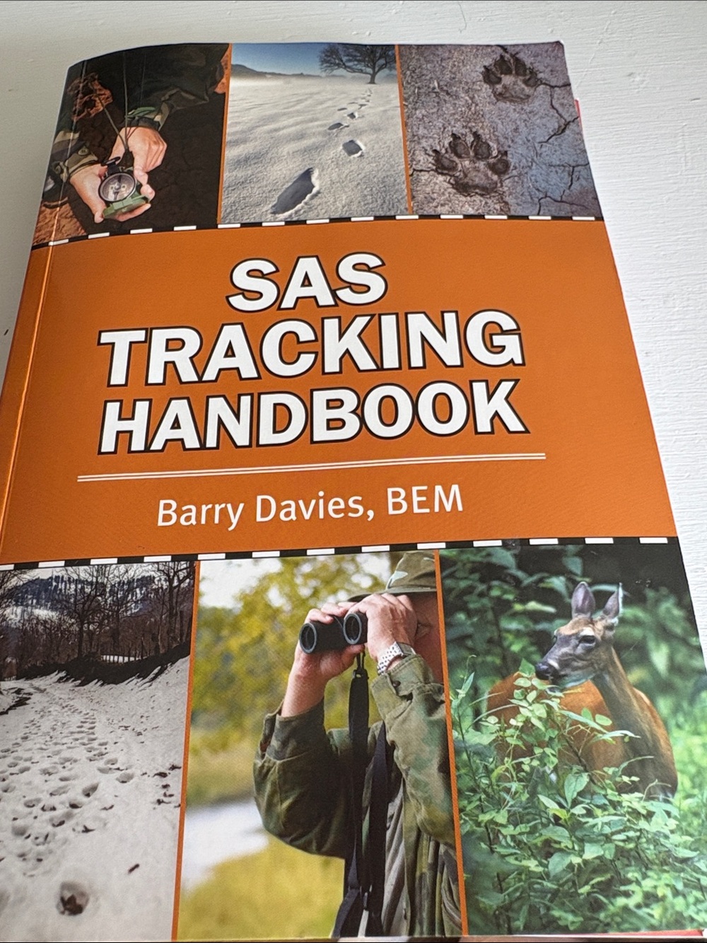 SAS Tracking Handbook - Orange Cover by Barry Davies, BEM